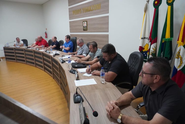 GESTÃO 2021/2024: Trabalhos são encerrados em Sessão Ordinária