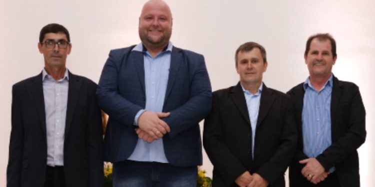 MESA DIRETORA: Ver. Euzébio Lavratti – MDB é eleito presidente Gestão 2025.