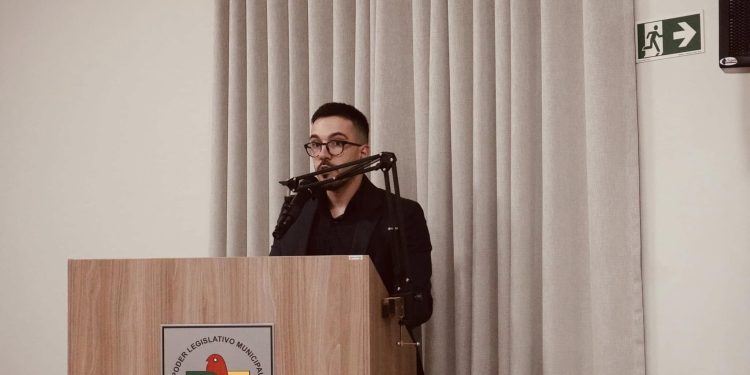 TRIBUNA: Defensor Público da Comarca de Rodeio Bonito destaca trabalho da defensoria