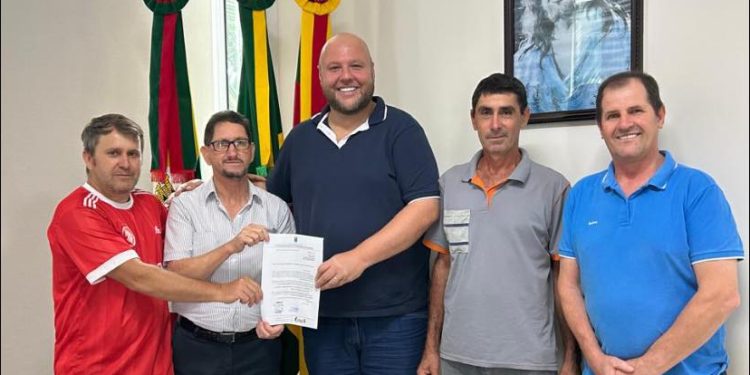 RECURSOS: Legislativo realiza devolução de recursos ao Poder Executivo