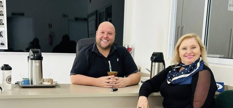 VISITA: Legislativo recebe vista da presidente da Câmara de Vereadores Frederico Westphalen