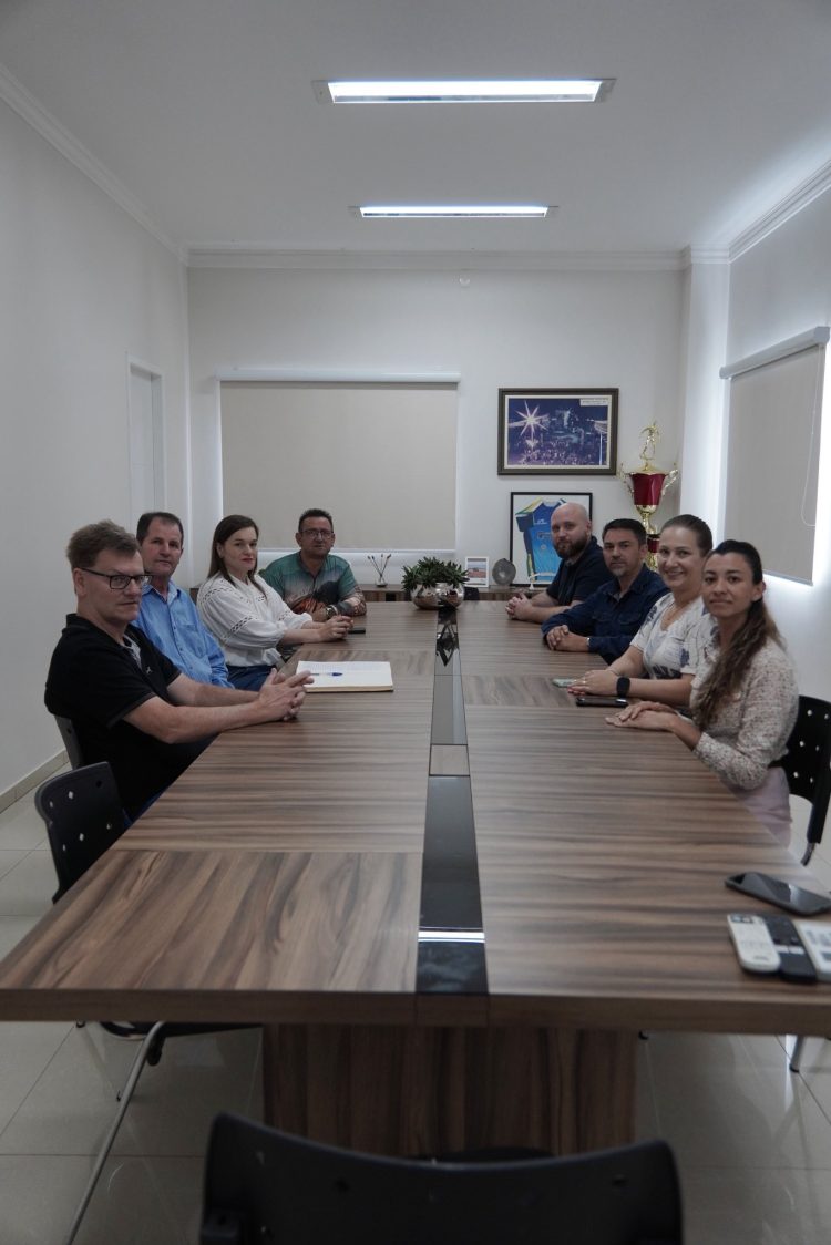 EXECUTIVO: Presidente do legislativo, vereador Jucemar Siprandi assume interinamente o executivo.